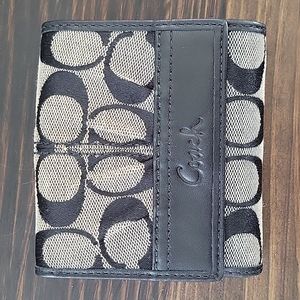 LIKE NEW! Black Leather & Canvas Signature C Coach Wallet